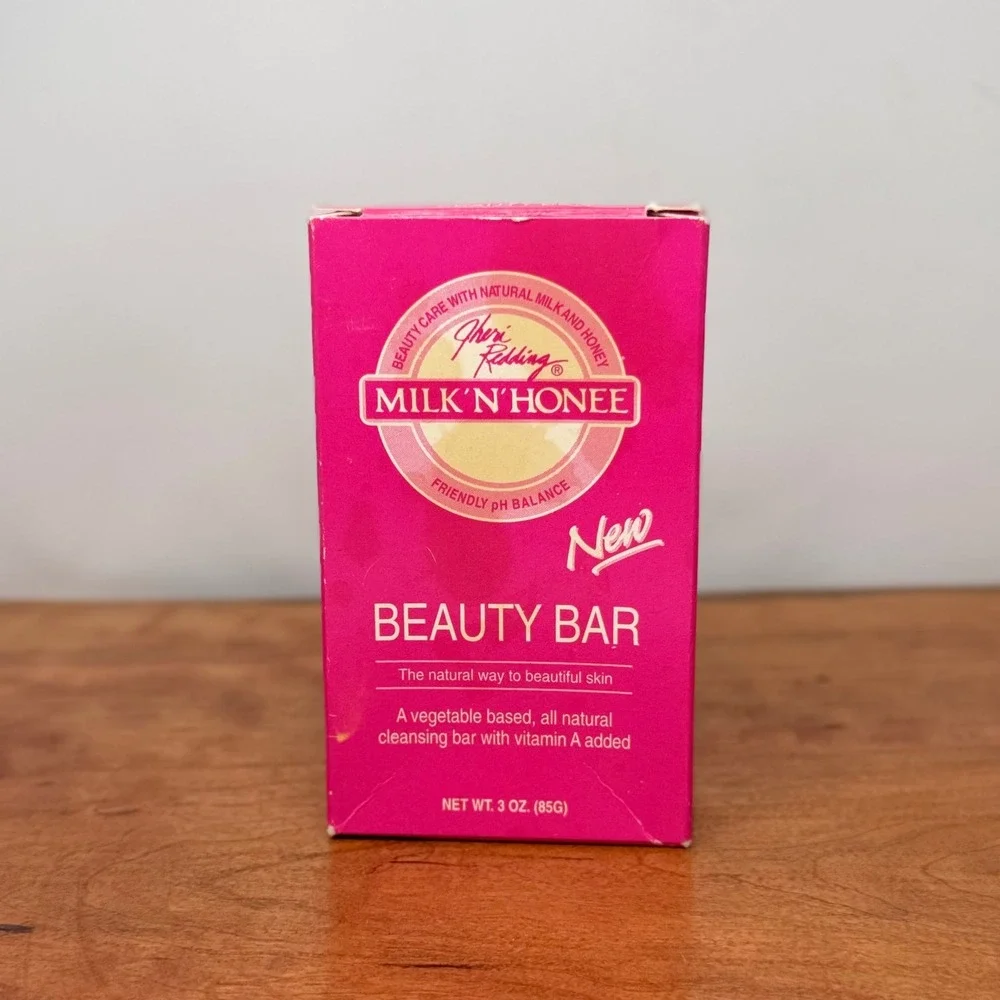 Vintage Jheri Redding Milk N Honee Beauty Bar Natural Vegetable Soap 3oz